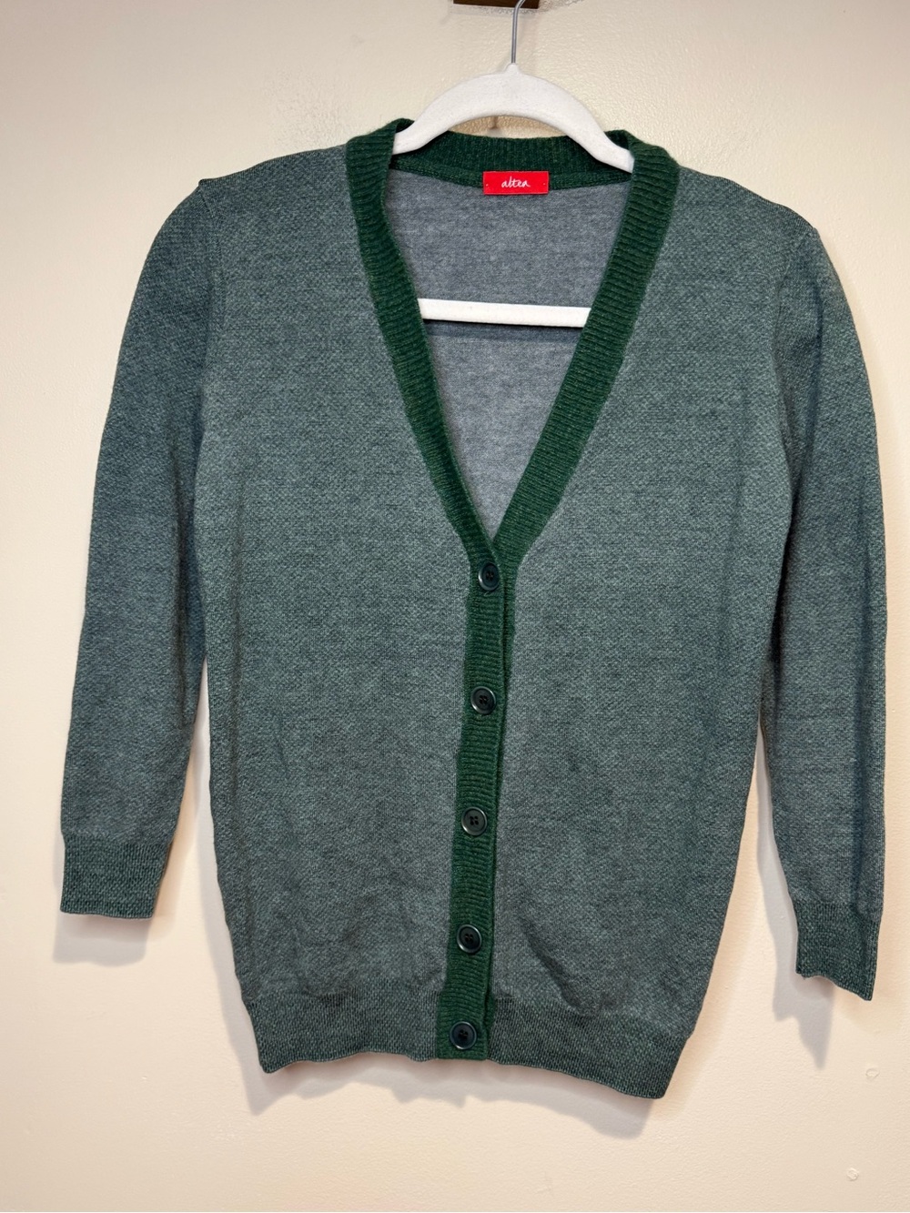 Altea Fine-Knit v-neck cardigan made in Italy 100% merino wool